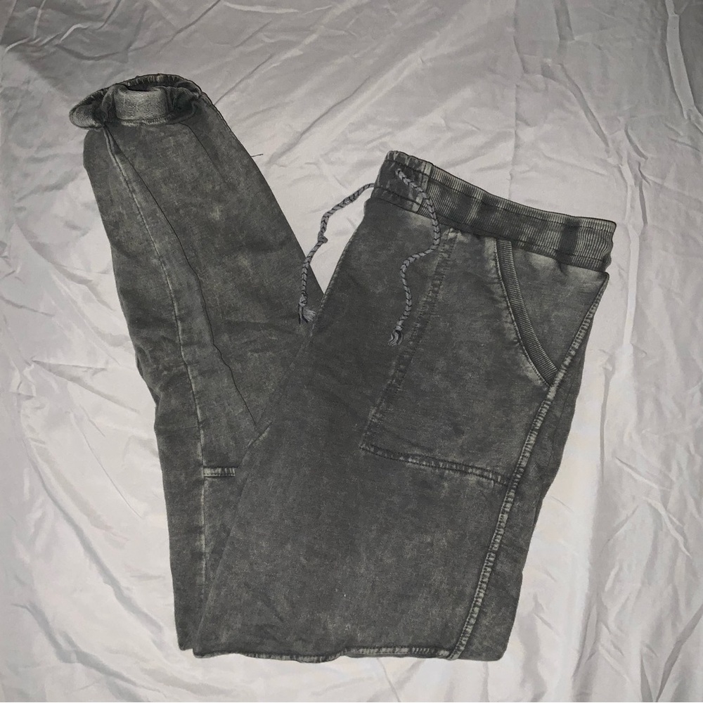 Green acid wash cotton joggers sweatpants